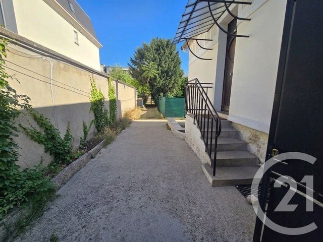 maison à vendre - 6 pièces - 80.31 m2 - ST MAUR DES FOSSES - 94 - ILE-DE-FRANCE - Century 21 Adamville