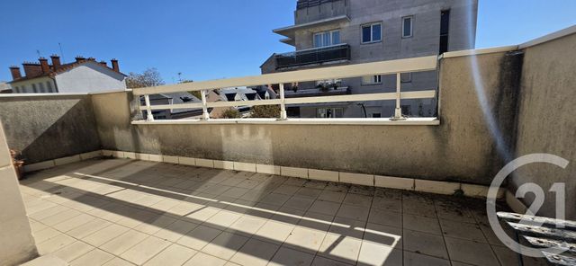 Appartement F9 à vendre - 9 pièces - 143.82 m2 - ST MAUR DES FOSSES - 94 - ILE-DE-FRANCE - Century 21 Adamville