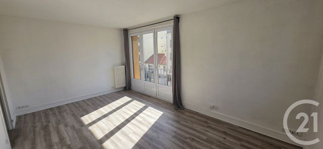 Appartement F2 à vendre - 2 pièces - 42.25 m2 - ST MAUR DES FOSSES - 94 - ILE-DE-FRANCE - Century 21 Adamville