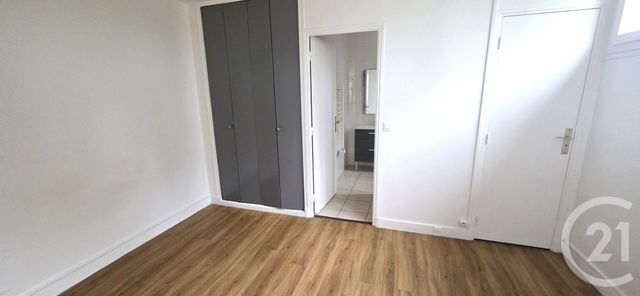 Appartement F2 à vendre - 2 pièces - 36.68 m2 - ST MAUR DES FOSSES - 94 - ILE-DE-FRANCE - Century 21 Adamville