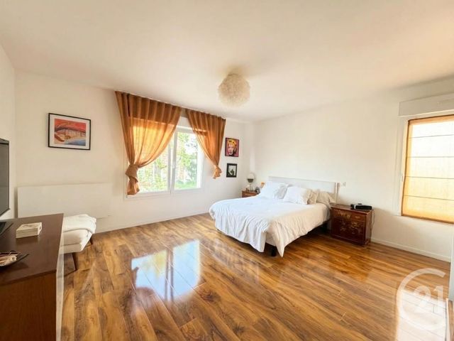 maison à vendre - 6 pièces - 165.0 m2 - ST MAUR DES FOSSES - 94 - ILE-DE-FRANCE - Century 21 Adamville