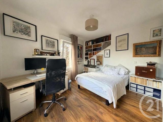 maison à vendre - 6 pièces - 165.0 m2 - ST MAUR DES FOSSES - 94 - ILE-DE-FRANCE - Century 21 Adamville