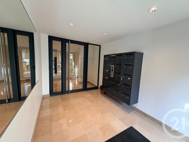 Appartement F3 à vendre - 3 pièces - 68.35 m2 - ST MAUR DES FOSSES - 94 - ILE-DE-FRANCE - Century 21 Adamville