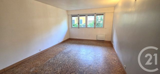 Appartement F3 à vendre - 3 pièces - 68.35 m2 - ST MAUR DES FOSSES - 94 - ILE-DE-FRANCE - Century 21 Adamville