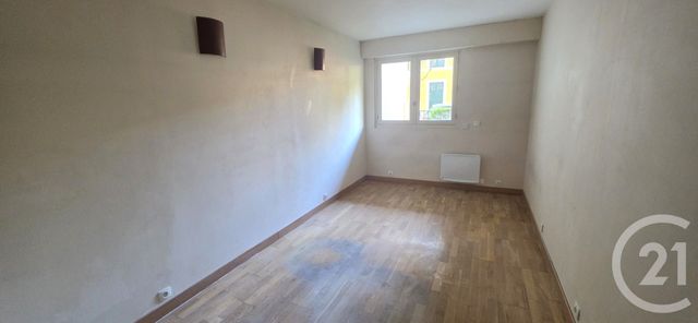 Appartement F3 à vendre - 3 pièces - 68.35 m2 - ST MAUR DES FOSSES - 94 - ILE-DE-FRANCE - Century 21 Adamville