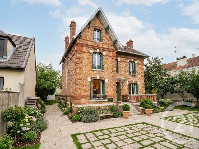 maison à vendre - 10 pièces - 200.0 m2 - ST MAUR DES FOSSES - 94 - ILE-DE-FRANCE - Century 21 Adamville