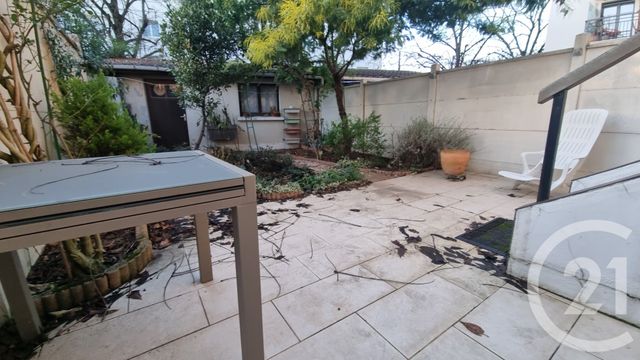 Appartement F3 à vendre - 4 pièces - 55.83 m2 - ST MAUR DES FOSSES - 94 - ILE-DE-FRANCE - Century 21 Adamville