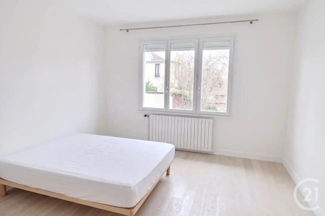 maison à vendre - 11 pièces - 255.52 m2 - ST MAUR DES FOSSES - 94 - ILE-DE-FRANCE - Century 21 Adamville