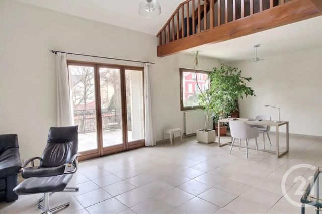 maison à vendre - 11 pièces - 255.52 m2 - ST MAUR DES FOSSES - 94 - ILE-DE-FRANCE - Century 21 Adamville