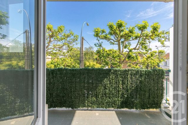Appartement F3 à vendre - 3 pièces - 61.53 m2 - ST MAUR DES FOSSES - 94 - ILE-DE-FRANCE - Century 21 Adamville