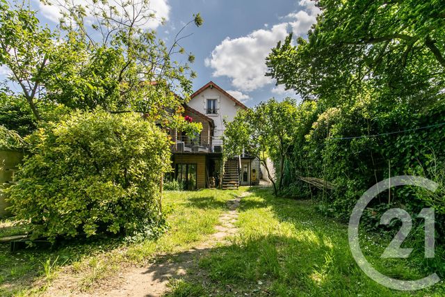 maison à vendre - 8 pièces - 136.17 m2 - ST MAUR DES FOSSES - 94 - ILE-DE-FRANCE - Century 21 Adamville