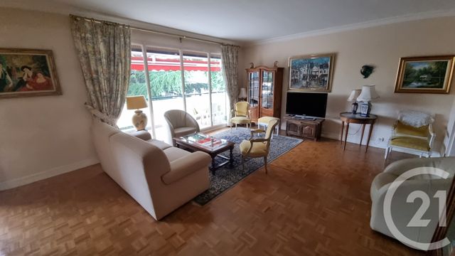 Appartement F5 à vendre - 5 pièces - 97.01 m2 - ST MAUR DES FOSSES - 94 - ILE-DE-FRANCE - Century 21 Adamville