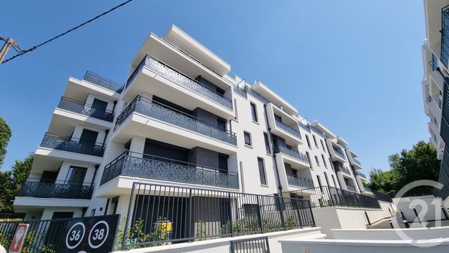 Appartement F3 à vendre - 3 pièces - 59.6 m2 - NOISY LE GRAND - 93 - ILE-DE-FRANCE - Century 21 Adamville