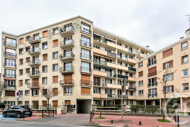 Appartement F4 à vendre - 4 pièces - 96.16 m2 - ST MAUR DES FOSSES - 94 - ILE-DE-FRANCE - Century 21 Adamville